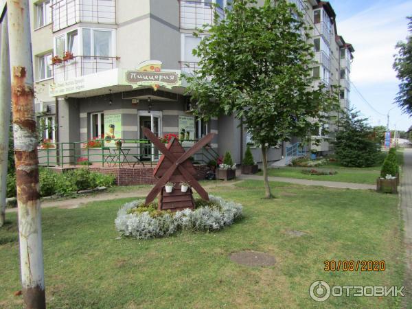 код янтарного калининградской области. 31886 20933288. код янтарного калининградской области фото. код янтарного калининградской области-31886 20933288. картинка код янтарного калининградской области. картинка 31886 20933288. Здравствуйте! Сегодня, в продолжение моих воспоминаний об отдыхе в самом западном регионе нашей страны, в Калининградской области, хотелось бы рассказать об одном из приморских городков, которые довелось посетить, об Янтарном. Иногда его называют и посёлком, всё таки население его составляет всего-то пять с половиной тысяч жителей. Но, впрочем, я думаю, это не так и принципиально. Я уже рассказывал об отдельных достопримечательностях Янтарного, сегодня же, что называется, обобщающий отзыв.