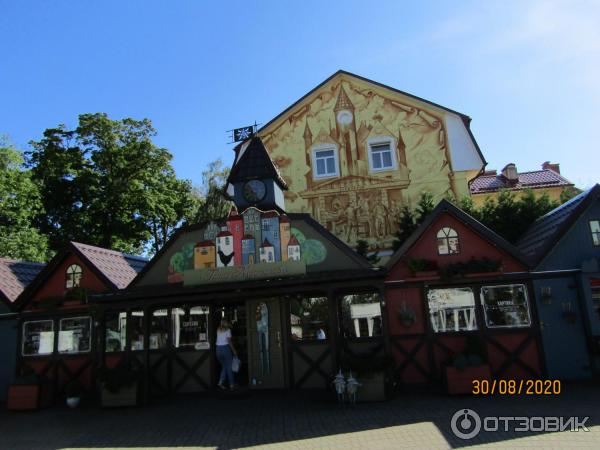 код янтарного калининградской области. 31886 58991434. код янтарного калининградской области фото. код янтарного калининградской области-31886 58991434. картинка код янтарного калининградской области. картинка 31886 58991434. Здравствуйте! Сегодня, в продолжение моих воспоминаний об отдыхе в самом западном регионе нашей страны, в Калининградской области, хотелось бы рассказать об одном из приморских городков, которые довелось посетить, об Янтарном. Иногда его называют и посёлком, всё таки население его составляет всего-то пять с половиной тысяч жителей. Но, впрочем, я думаю, это не так и принципиально. Я уже рассказывал об отдельных достопримечательностях Янтарного, сегодня же, что называется, обобщающий отзыв.