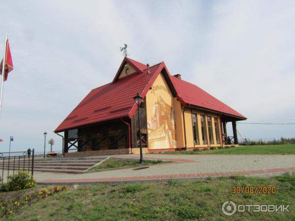 код янтарного калининградской области. 31886 6037096. код янтарного калининградской области фото. код янтарного калининградской области-31886 6037096. картинка код янтарного калининградской области. картинка 31886 6037096. Здравствуйте! Сегодня, в продолжение моих воспоминаний об отдыхе в самом западном регионе нашей страны, в Калининградской области, хотелось бы рассказать об одном из приморских городков, которые довелось посетить, об Янтарном. Иногда его называют и посёлком, всё таки население его составляет всего-то пять с половиной тысяч жителей. Но, впрочем, я думаю, это не так и принципиально. Я уже рассказывал об отдельных достопримечательностях Янтарного, сегодня же, что называется, обобщающий отзыв.