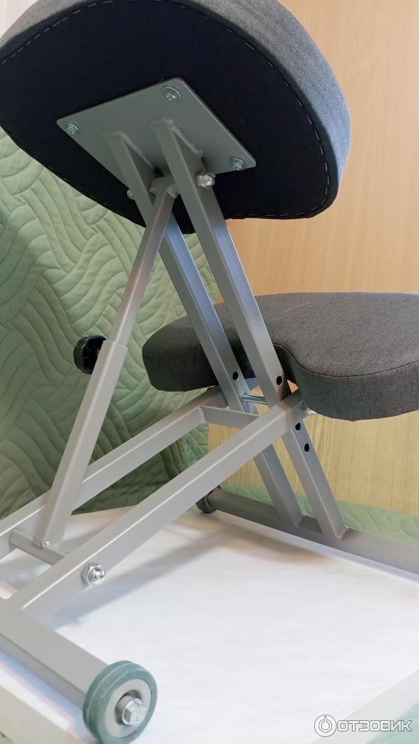 Ортопедический стул Smartstool Balance, коленный, черный