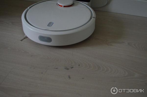 Робот пылесос Xiaomi Mi Robot Vacuum Cleaner фото