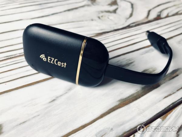 Приёмник для трансляции на ТВ EZCast Band 1