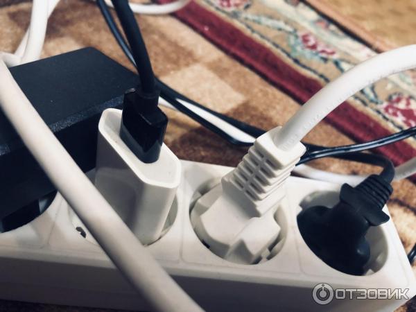 Приёмник для трансляции на ТВ EZCast Band 1