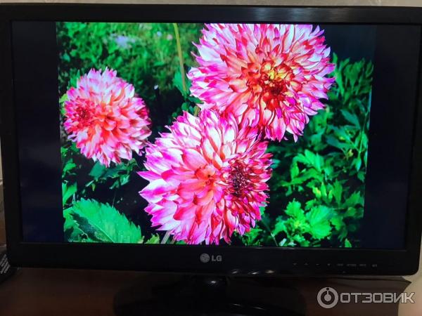 Приёмник для трансляции на ТВ EZCast Band 1