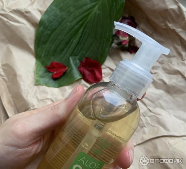 Отзыв о Бессульфатный гель для умывания Natura Vita с алоэ вера ...