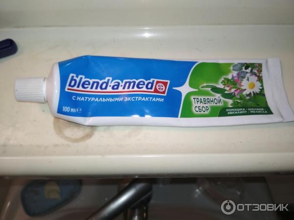Отзыв о Зубная паста Blend-a-med "Травяной сбор" | не плохая паста
