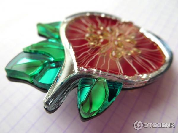 Брошь из акрила Оргалика, Инжир