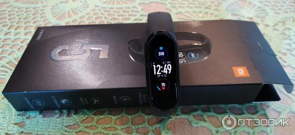 Смарт-браслет Xiaomi Mi Band 5 фото