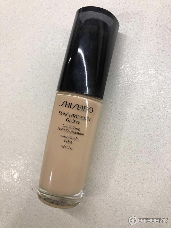 Shiseido synchro skin self-refreshing 140 porcelain. Shiseido тональный крем glow skin. тональный крем шисейдо синхро скин. тональный shiseido self refreshing. шисейдо тональный крем synchro.