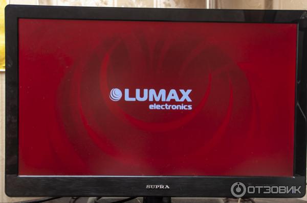 Цифровой телевизионный приемник Lumax DV4207HD фото