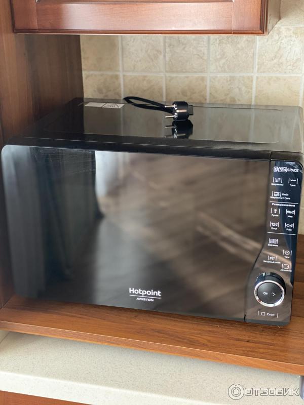 Микроволновая печь Hotpoint-ARISTON MWHA 2622 фото