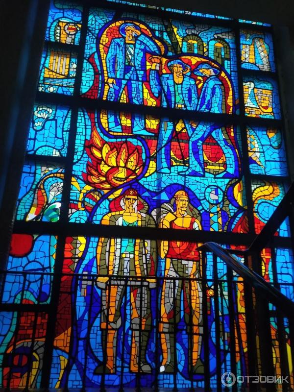 витраж микеланджело. витражи адрес. эрклез витраж. витражи артбис. особняк башкирова витраж.