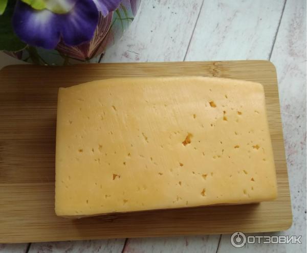 Сыр Кантаре со вкусом топленого молока Золото Пущи фото