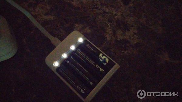 Зарядное устройство Xiaomi ZI5 PB401 для аккумуляторов AA фото
