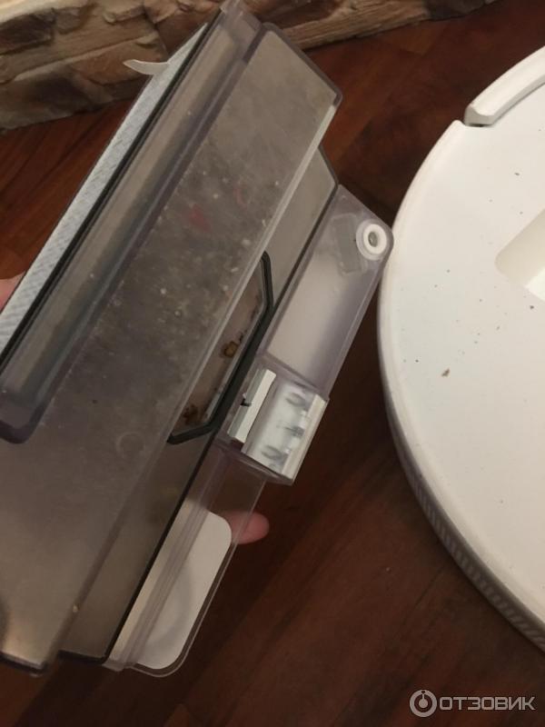 Робот-пылесос Xiaomi Mi Robot Vacuum Mop Essential MJSTG1 фото