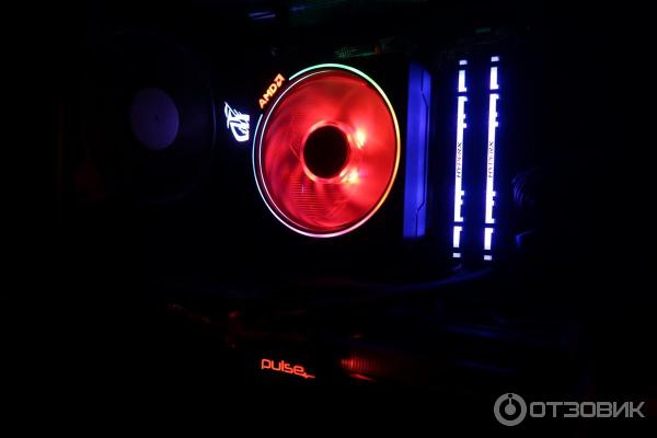 Процессор AMD Ryzen 7 3700X фото