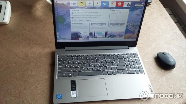 Ноутбук Lenovo IdeaPad 3 15IGL05 фото