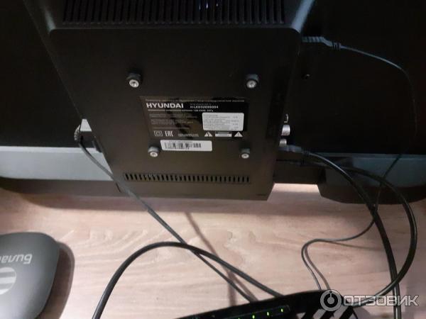 Телевизор HYUNDAI H-LED32ES5004 фото