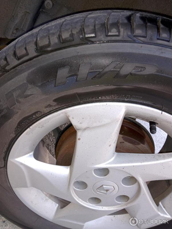 Sport 215. Шины Бриджстоун на Дастер.