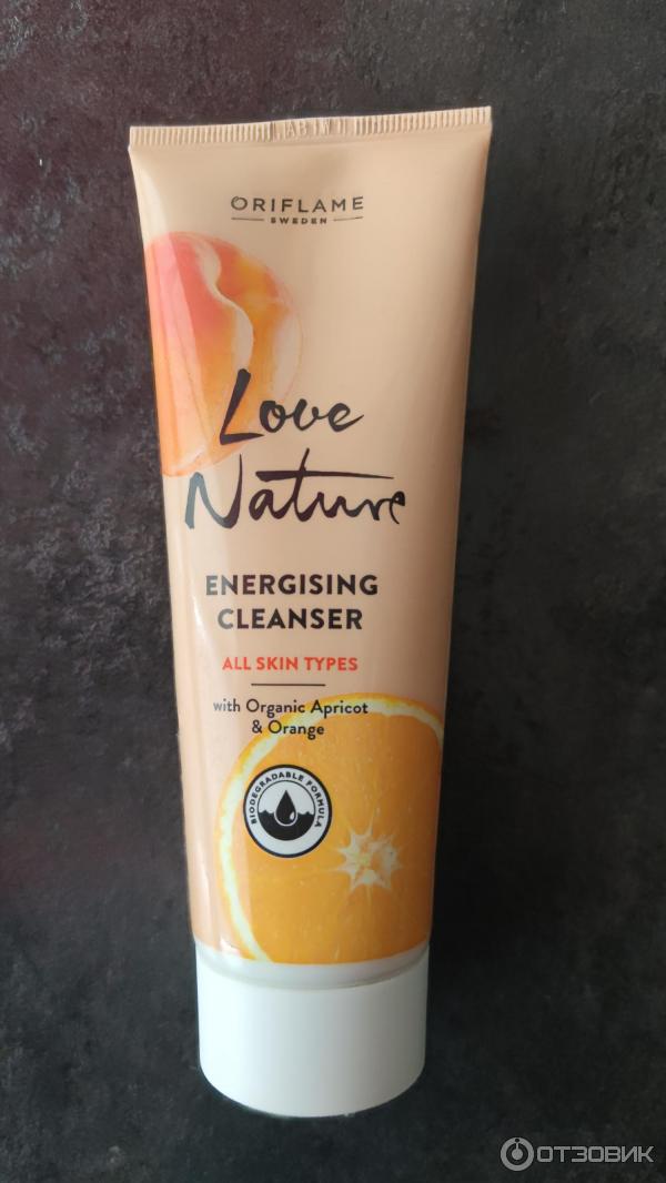 Отзыв о Тонизирующее очищающее средство для лица Oriflame Love Nature с ...