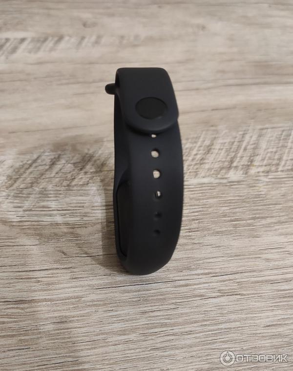 Фитнес-браслет Xiaomi Mi Band 4 фото