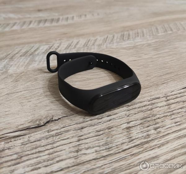 Фитнес-браслет Xiaomi Mi Band 4 фото
