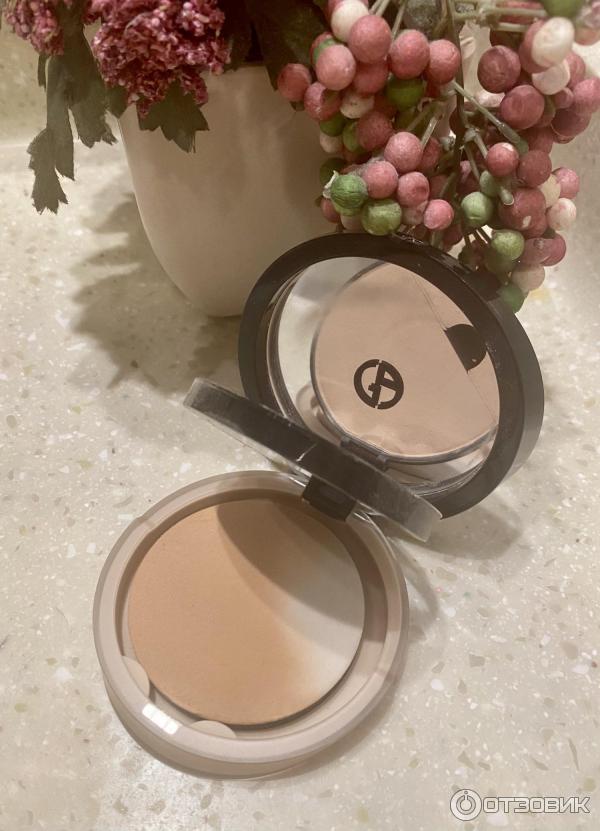 Отзыв о Компактная пудра для лица Armani Luminous Silk Powder | Нежная ...