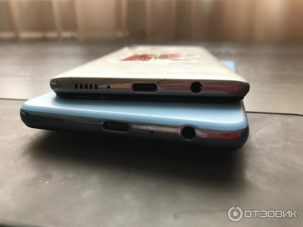 Смартфон Samsung Galaxy A72 фото