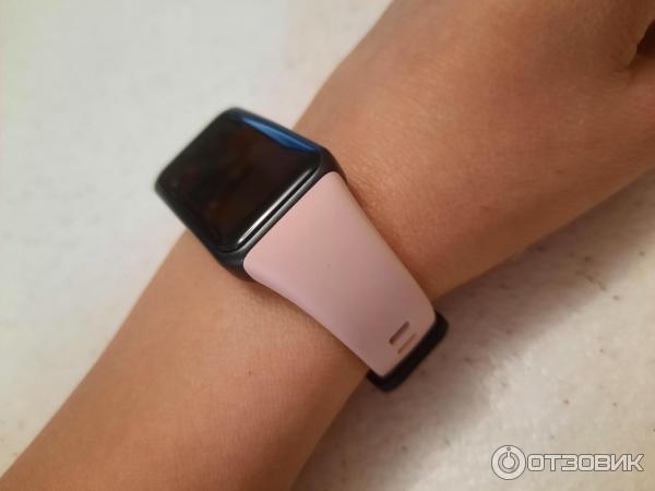 Смарт-браслет Honor Band 6 фото