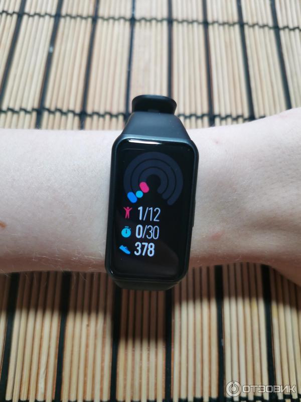 Смарт-браслет Honor Band 6 фото
