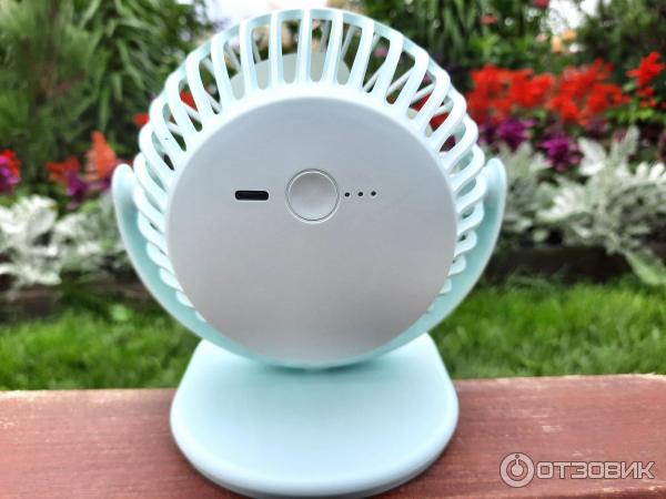 Вентилятор Xiaomi Mi SOLOVE портативный на клипсе F3 Clip фото
