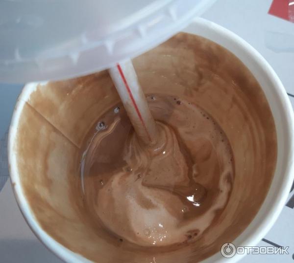 Милкшейк шоколадно-ореховый KFC фото