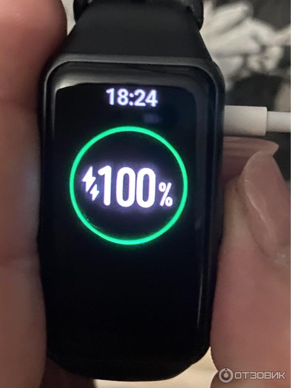 Фитнес-трекер Huawei Honor Band 6 фото