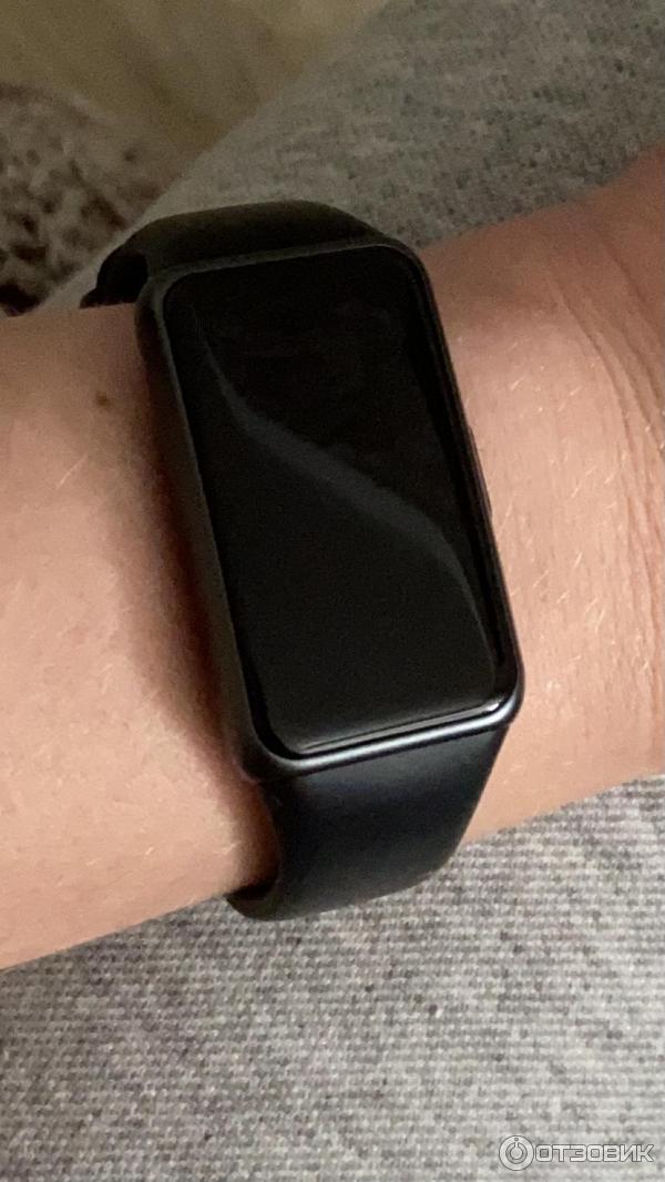 Фитнес-трекер Huawei Honor Band 6 фото