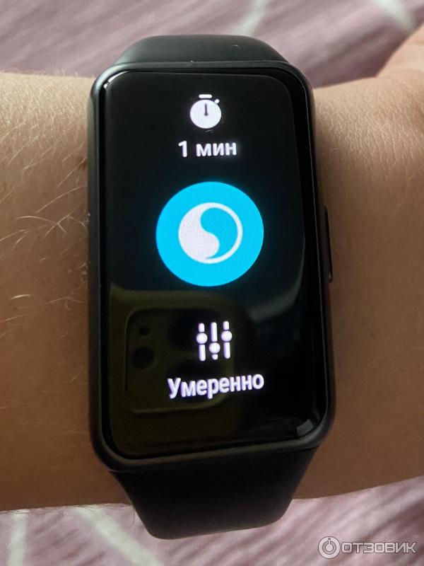 Фитнес-трекер Huawei Honor Band 6 фото