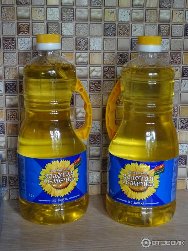 масло с чесноком. рафинированное масло. приготовить подсолнечное масло. дом маслом. масло кукурузное нерафинированное.