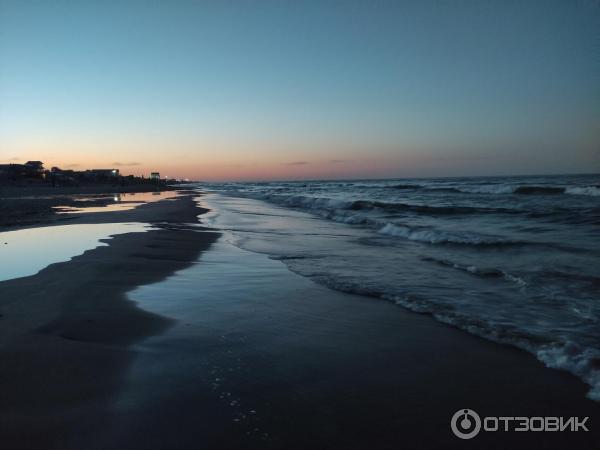Отзывы о каспийском. Минеральная вода каспийского моря. Каспийское озеро махачкала. Каспийское море дагестан. Отзывы о каспийском.