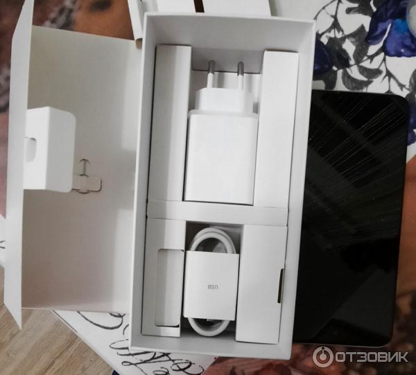 Смартфон Xiaomi Redmi 10 фото