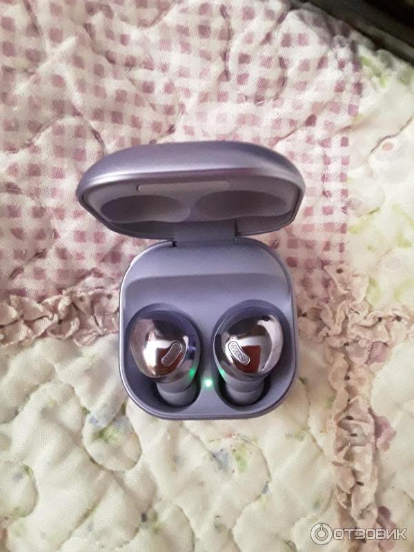 Беспроводные наушники Samsung Galaxy Buds Pro фото