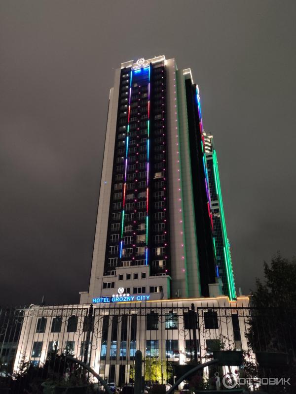 Экскурсия Огни ночного Грозного и три сердца Чечни (Россия, Грозный) фото