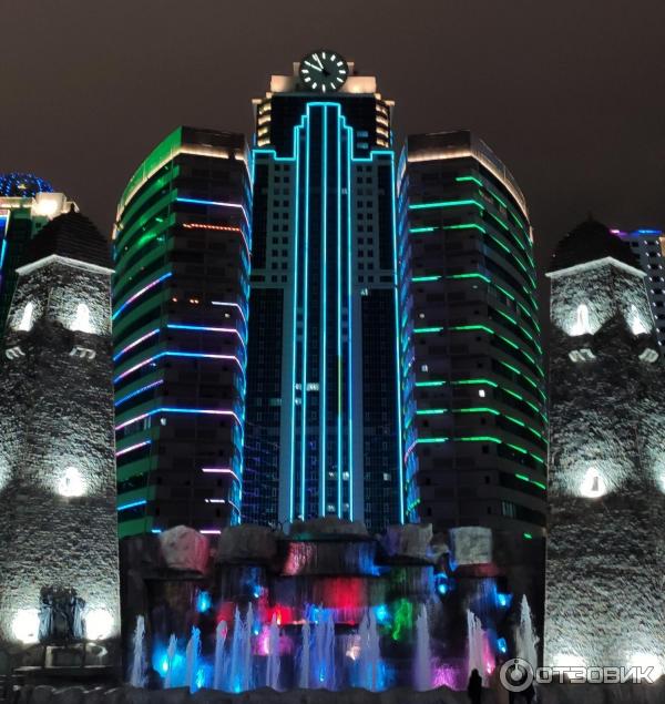 фонтан черноречье в грозном. мкд столица грозный. Arma 3 грозный,1994. грозный сити 2021. самый большой флаг россии в чечне.