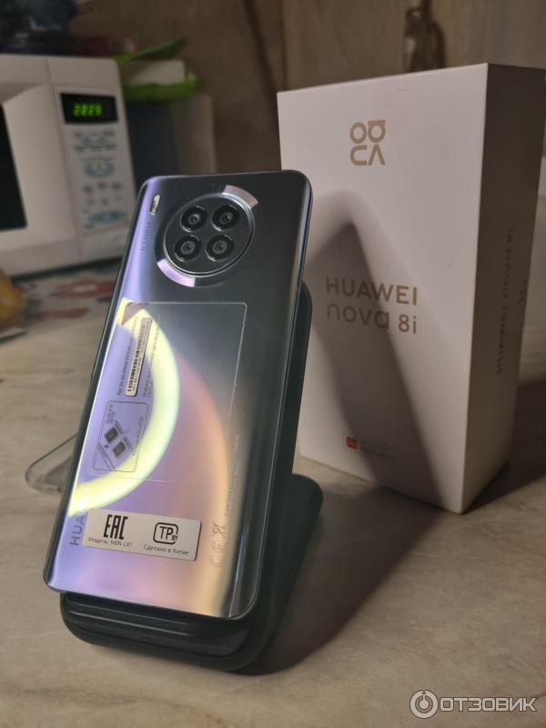 Смартфон Huawei Nova 8i фото