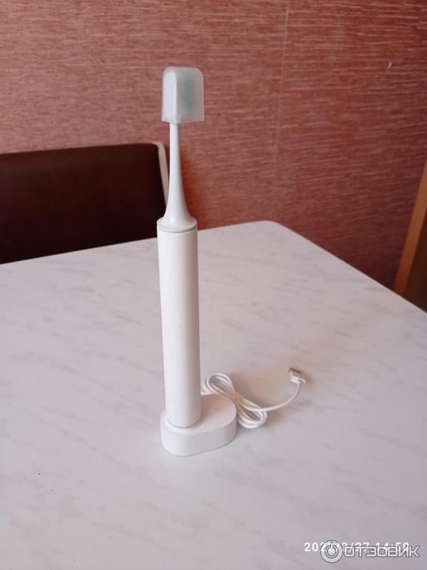 Электрическая зубная щетка Xiaomi Smart Electric Toothbrush T500 фото