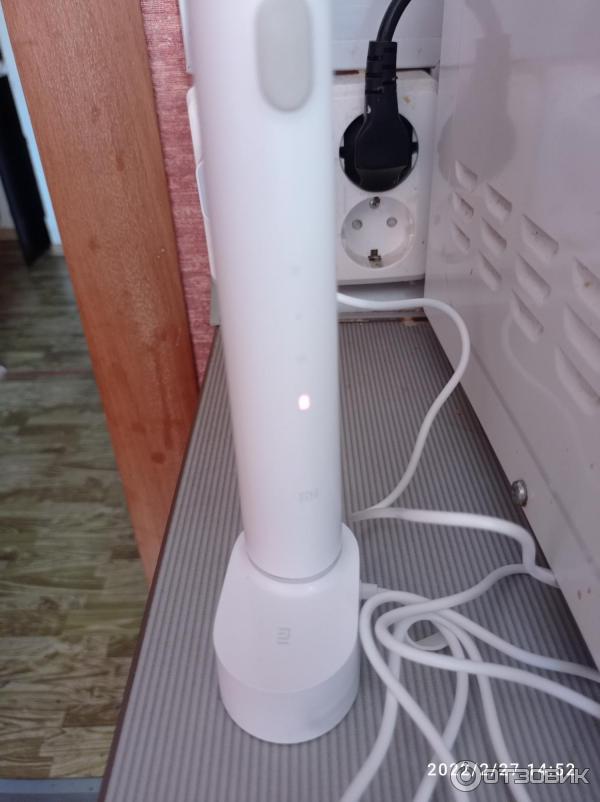 Электрическая зубная щетка Xiaomi Smart Electric Toothbrush T500 фото