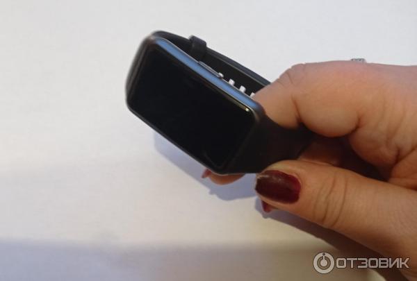 Фитнес-браслет Huawei Band 6 фото