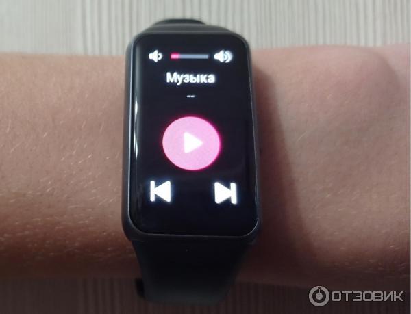 Фитнес-браслет Huawei Band 6 фото