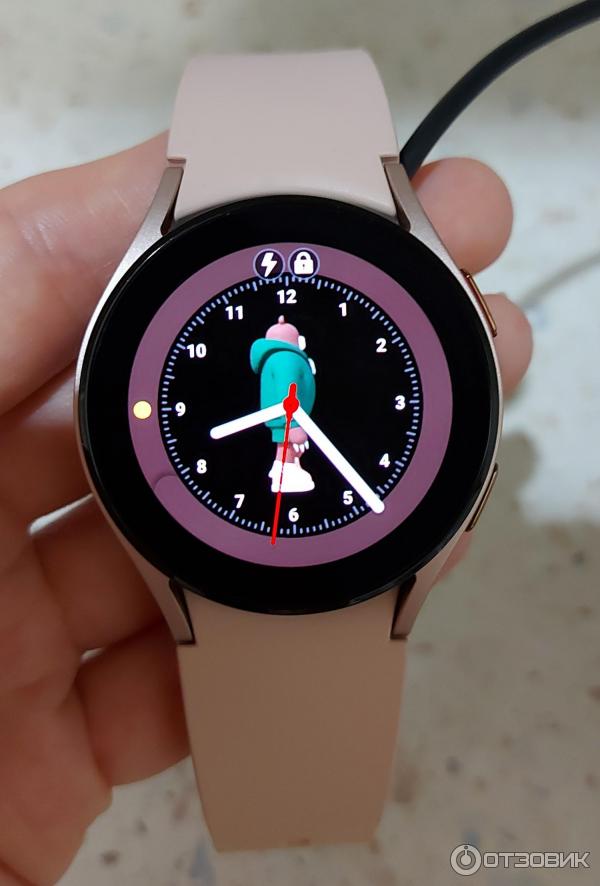 Часы Samsung Galaxy Watch 4 фото