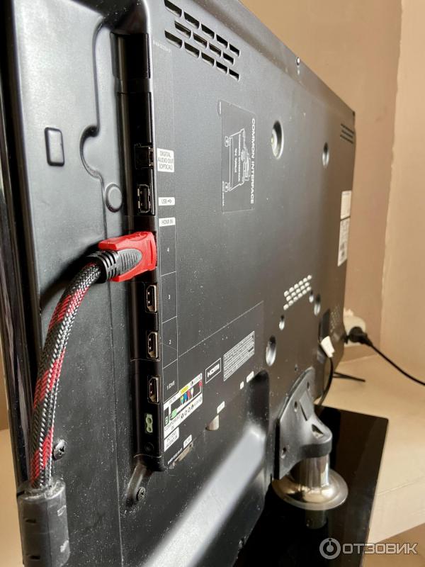 LED-телевизор Samsung UE32D4000NW фото