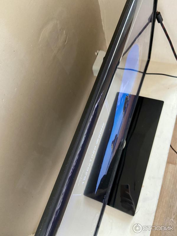LED-телевизор Samsung UE32D4000NW фото