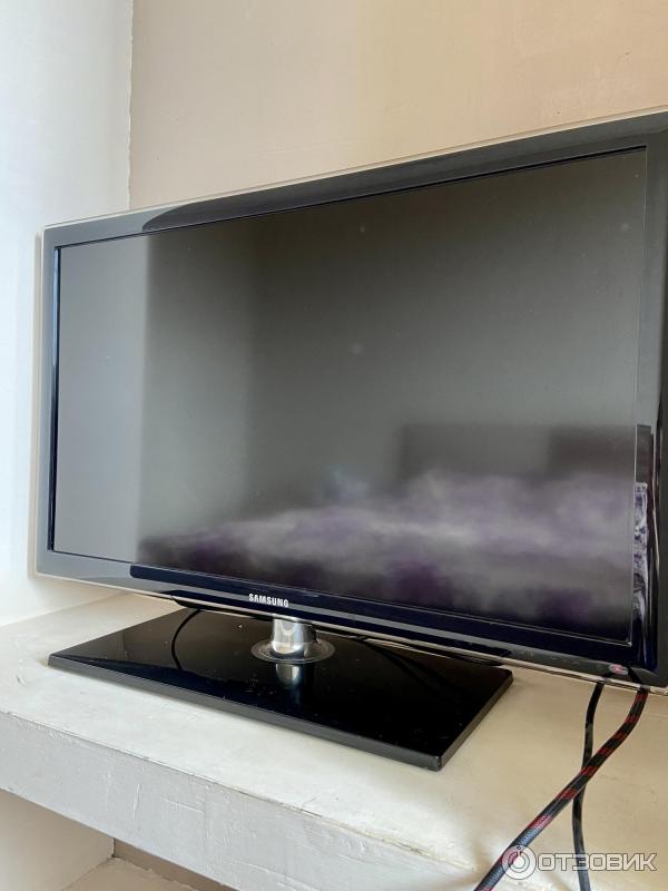 LED-телевизор Samsung UE32D4000NW фото